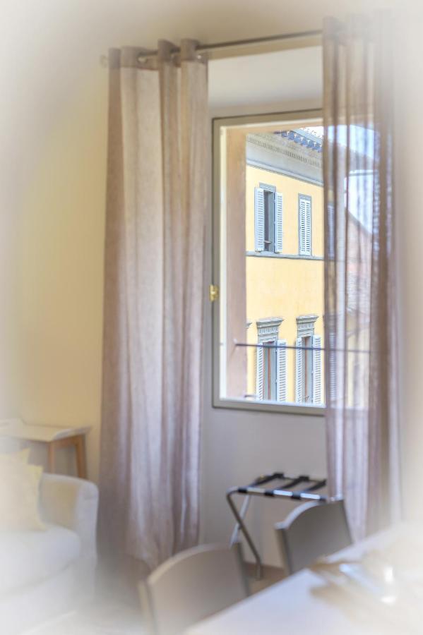 Palazzo Lenzi Apartment เซียนา ภายนอก รูปภาพ