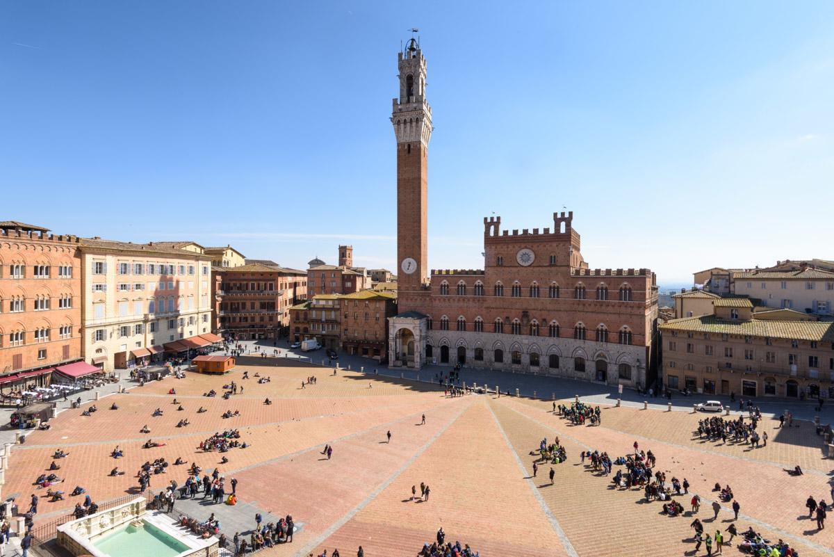 Palazzo Lenzi Apartment เซียนา ภายนอก รูปภาพ